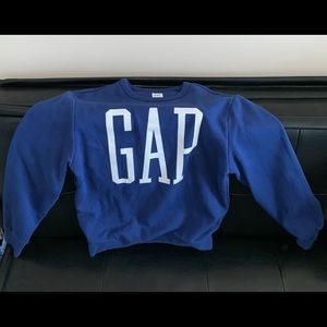 Gap sweat shirt